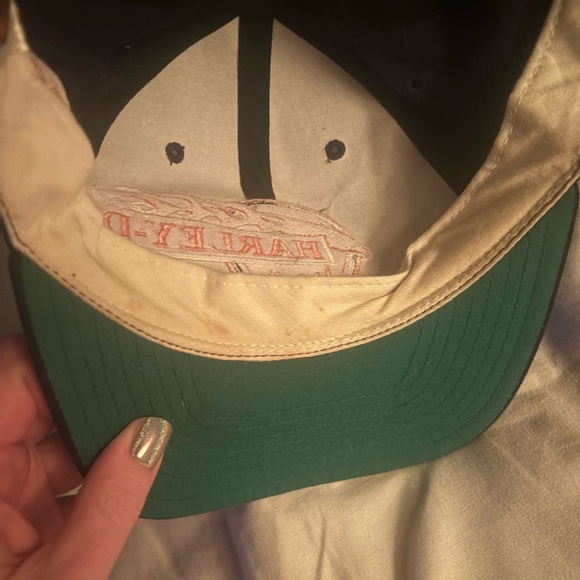 ๐๏ธ๐ฎ๐ฆ๐ฏ๐ด ๐๐ข๐ณ๐ญ๐ฆ๐บ ๐๐ข๐ท๐ช๐ฅ๐ด๐ฐ๐ฏ ๐ฉ๐ข๐ต๐๏ธ - Picture 6 of 7